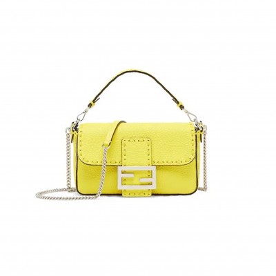 FENDI BAGUETTE MINI 8BS017ARBBF1NPF (20*13*5cm)
